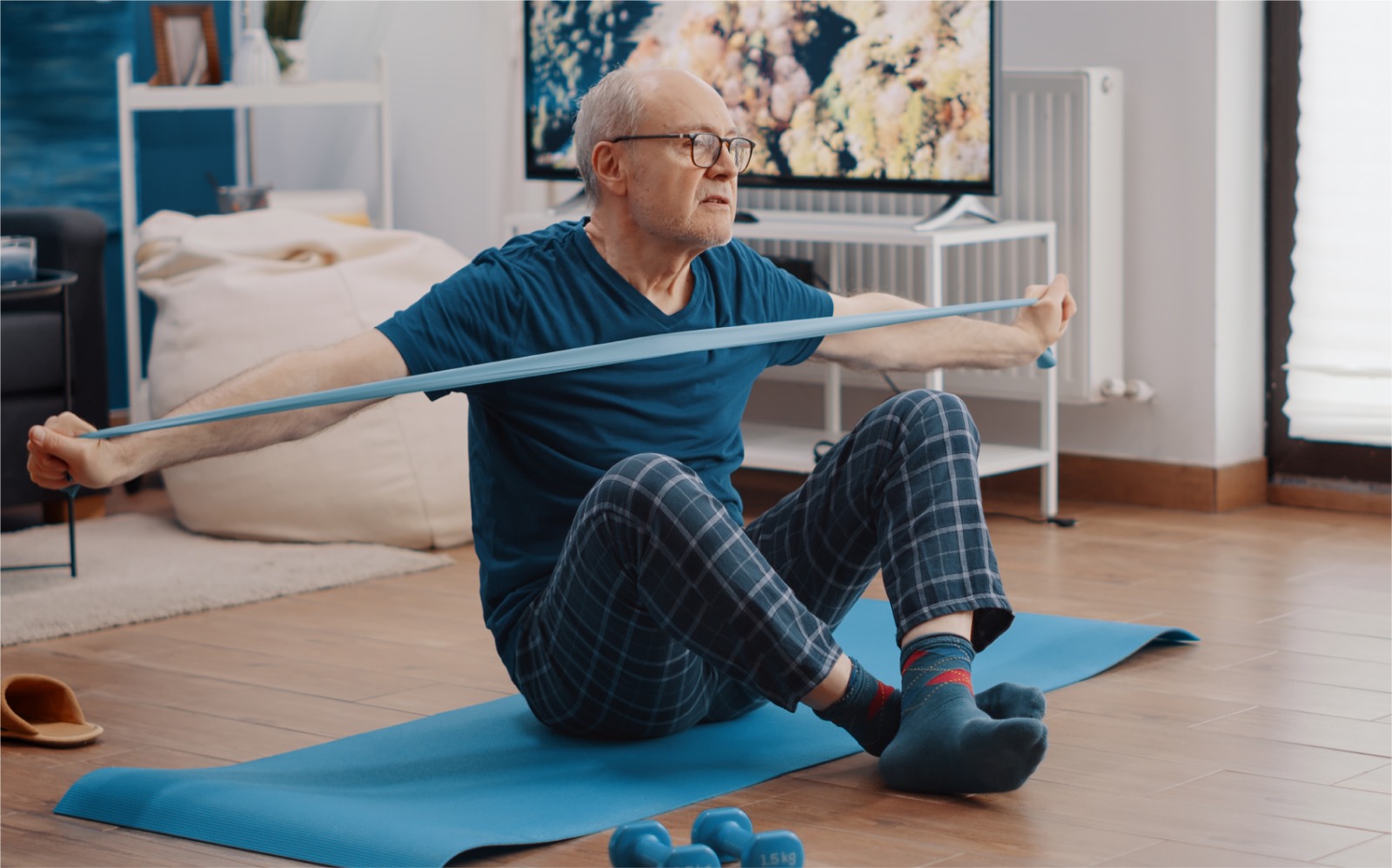 Top Stroke Recovery Exercises at Home (With Physiotherapist Tips)